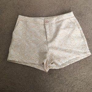 Patterned shorts